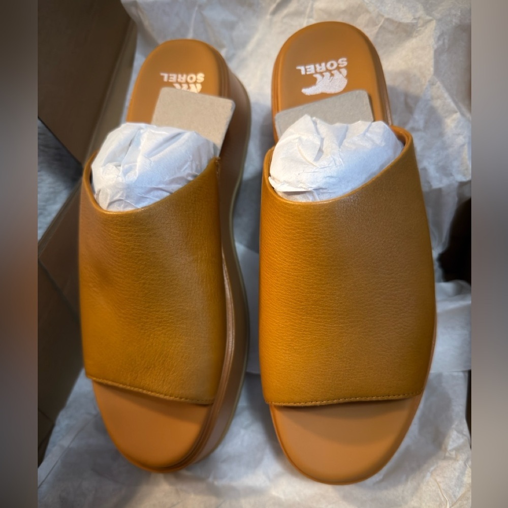 Sorel Women's Dayspring™ Slide Sandal, Canyon Gold, Gum, 10.5- New in Box - Picture 6 of 14